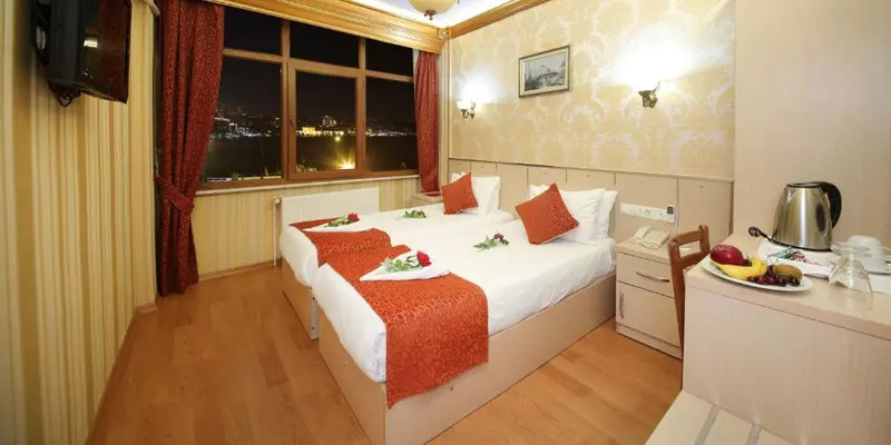 room_b2b0c813-ec60-43c3-ac59-d89d24897a07.jpg