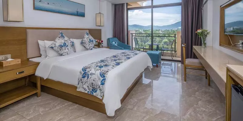 room_4d2d2e30-6811-4504-ad8a-d1204e2324d9