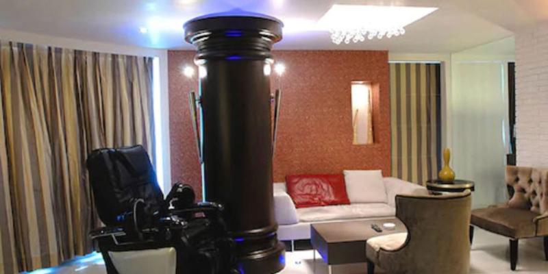 room_275af081-e590-4e91-83d4-6ffd086fe51c.jpg
