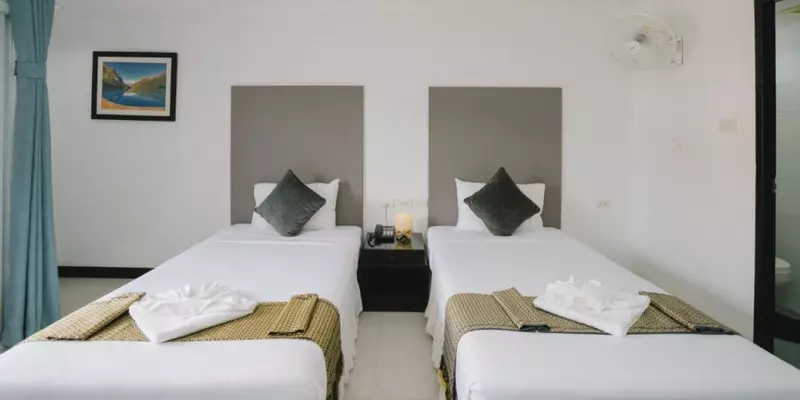 room_55733e81-e8ae-4f2b-9be9-7175c5445c50.jpg