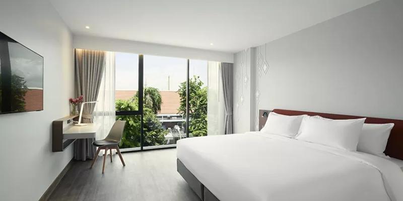 room_2d6cbc51-e4da-4d56-b503-93c075567bcc