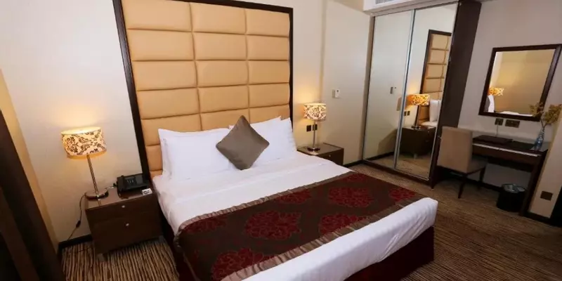 room_d716b663-1cfb-4090-8328-e70a49edf726