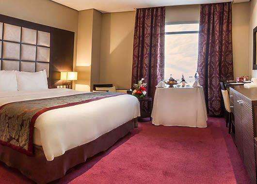 room_e01aa3ff-8e9e-40e2-96f6-3ac8fc2e2e93.jpg