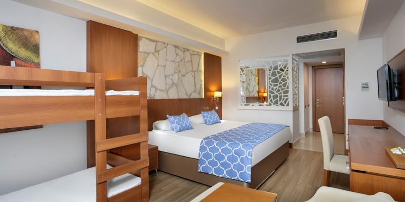 room_3ea9cb7b-33bd-42be-804b-8a3d76b1a483