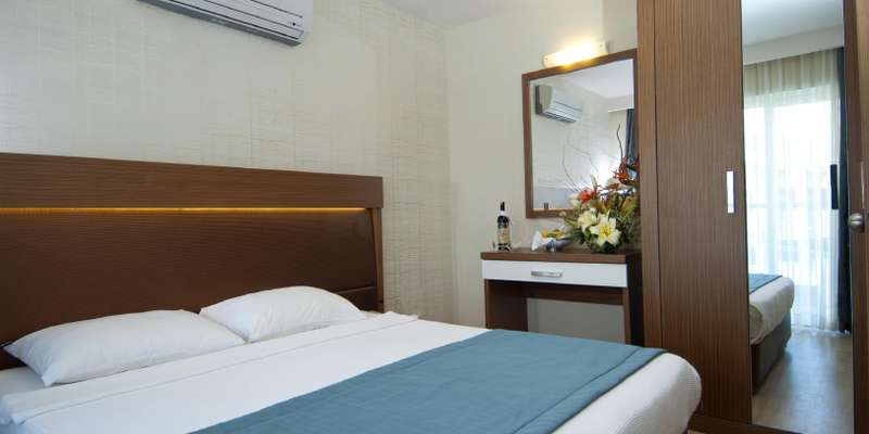 room_2d2c5dfa-e119-4908-a5d7-f17a22803bda