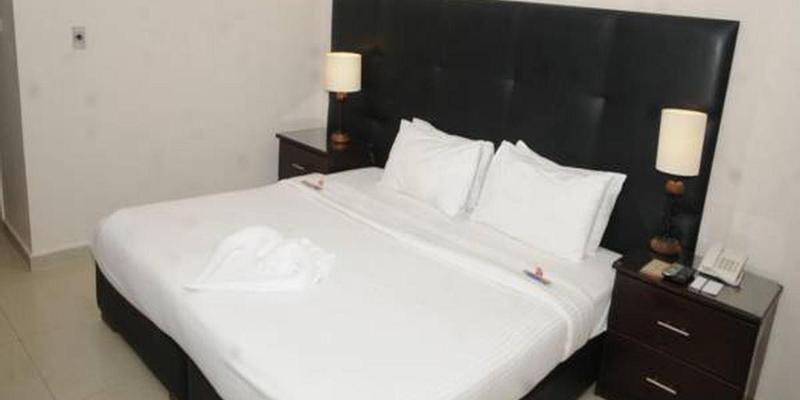 room_0807fac7-9554-402f-8504-5b87d95df8f0.jpg