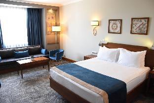 room_8cfa1772-84e0-4048-9af7-27b5a0d3f2fc.jpg
