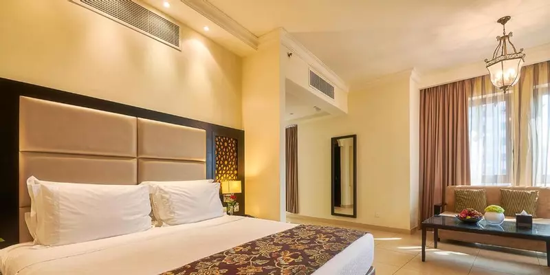 room_09e31f00-d55a-4b36-b5eb-b99838af3810