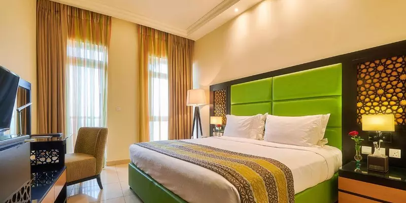 room_ba12db6c-c567-42ea-9fe4-2b4f38ccc545