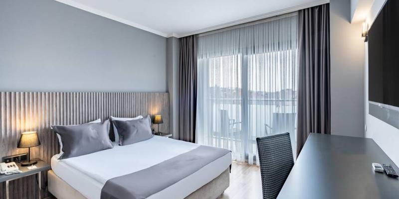 room_25b5979d-7cd5-486a-86ae-d7b2b9a92f24