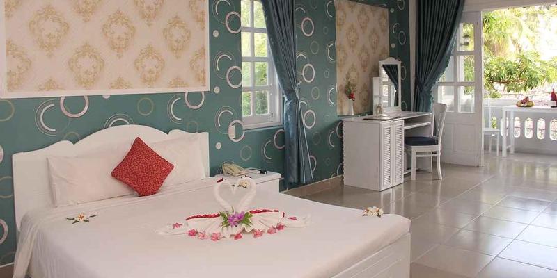 room_8ebbdfa8-29e8-46c8-b2c8-7d8aa5c89dcc