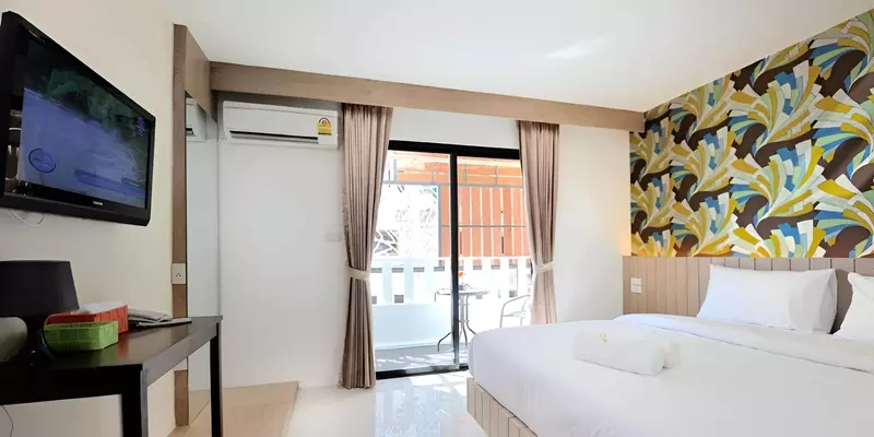 room_275dd9e9-2a74-490a-a97d-c8c581b8f9b7