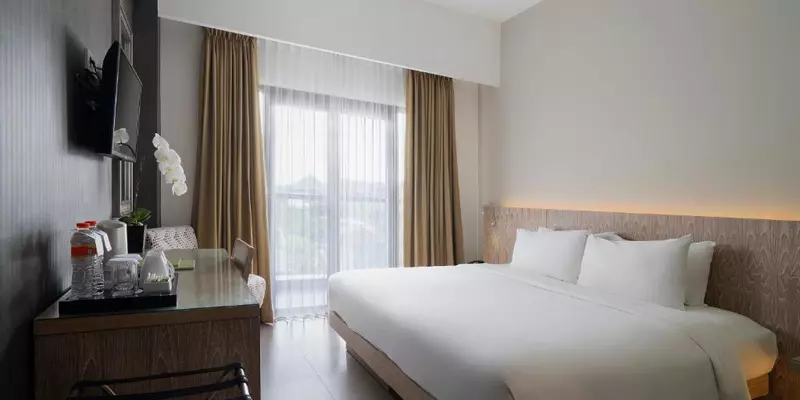 room_648f6759-2917-4749-ba09-b0d4b771d5ec.jpg