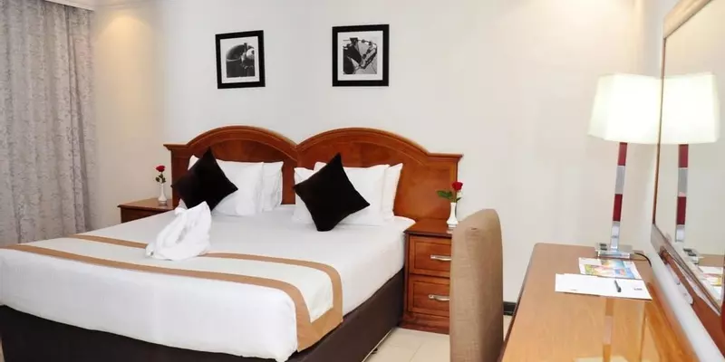room_6500d221-f053-4d58-954d-49f7f9b5b4d8