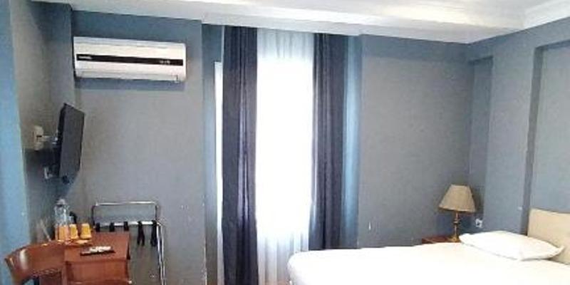 room_a6bb4e8b-76f9-41ad-bdfc-ad6f6416e24a.jpg