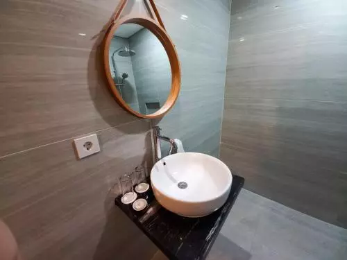room_379ce51e-efce-4634-86ae-3c5359d4724a.jpg