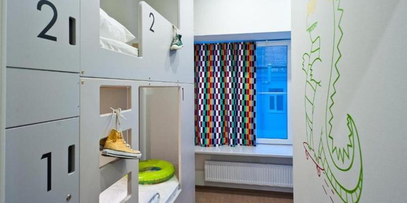 room_37d7568d-27a5-4e48-8083-9736b291d461
