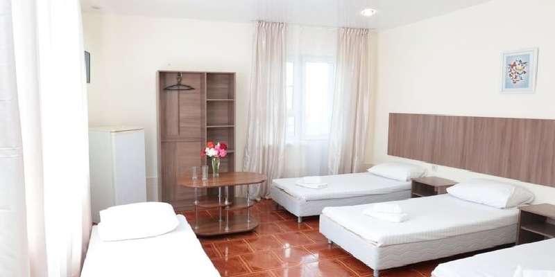 room_9c6af42d-1079-4c41-8f03-6075b9c555f1