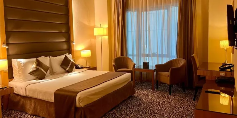 room_b425caba-ef54-44da-b5bf-9aee4de83b15.jpg