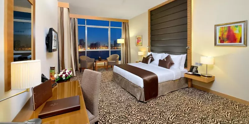 room_bc7318fb-85d9-43d6-80dc-e6765e41b44a.jpg