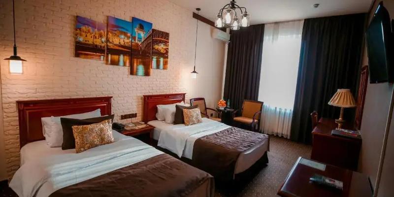room_39adef41-72cf-437a-bf4e-ecaae63218d0.jpg
