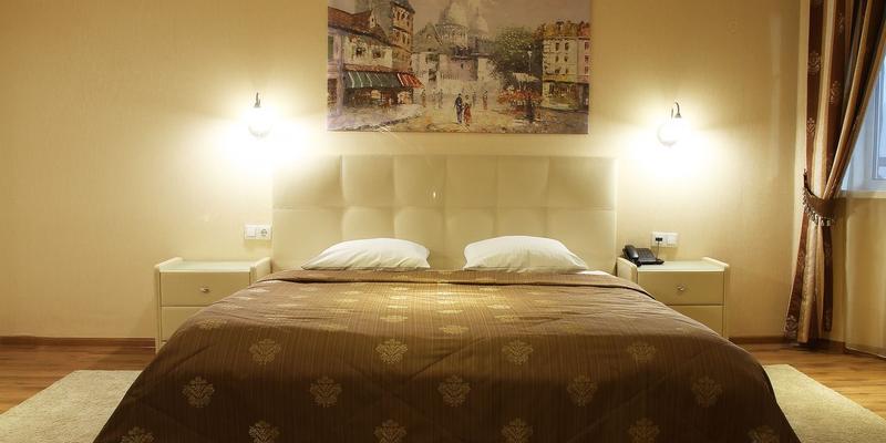 room_eff4ff5b-fa0a-4b52-9bbe-67c79acf86aa