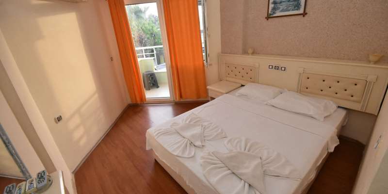 room_d069f298-4a81-4302-a860-82d970c499e8