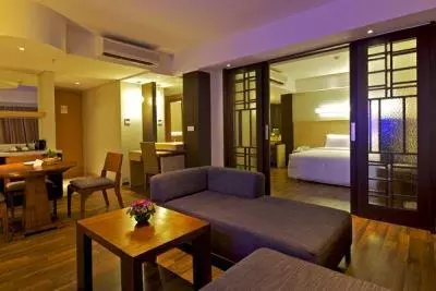 room_11362afe-a0f8-47ab-9b5b-2aeb7266181a.jpg