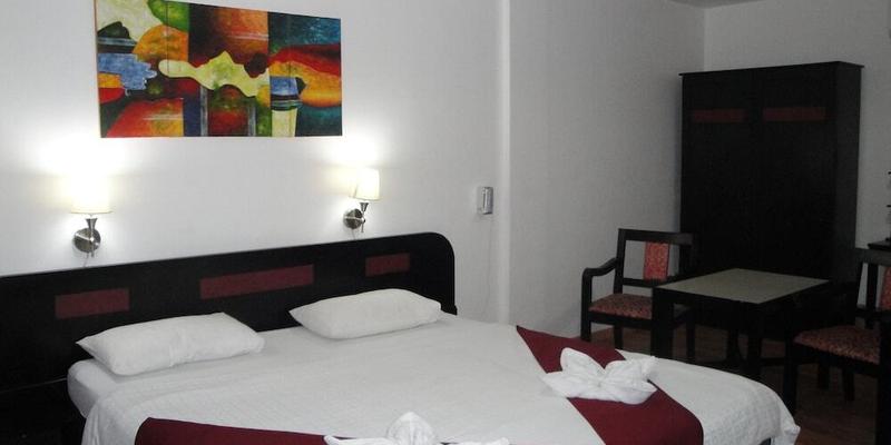room_e9c37fc2-00e5-4d1f-afee-a81aab35b1af.jpg