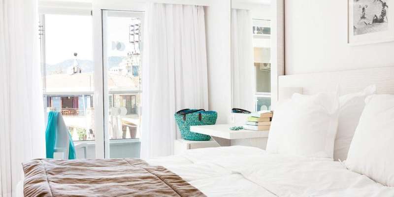 room_7241f14b-fd7b-4b47-ab77-8831ceaafb56