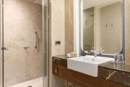 room_5700c28a-bf42-4bfa-bef2-b308c26ff2aa.jpg