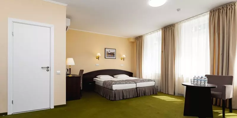 room_c8d83f5c-4265-43a6-9d49-ebcdca7d7e8f.jpg