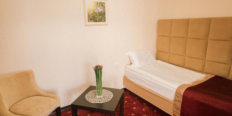 room_6fa3a3db-f39b-4f1a-ab3d-4463ececbddd.jpg