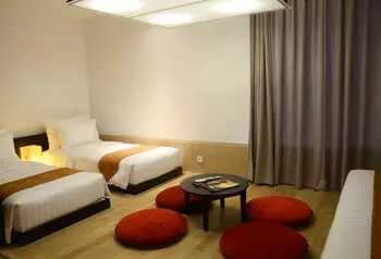 room_5f17b3b8-a950-4f7a-896a-61f9344897c6.jpg