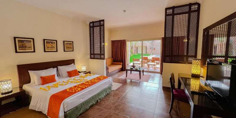 room_e50168fb-8083-47a9-8e22-a89456253806