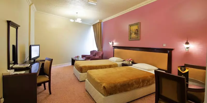 room_a02ce3d0-b504-4059-a07c-67ca2f007d15