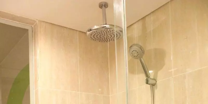 room_9ea022cd-1198-40a4-81bc-32885cf076fd.jpg