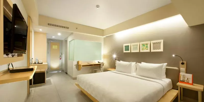room_71c863a8-b0b1-4c93-9152-75b77f05a5dd.jpg