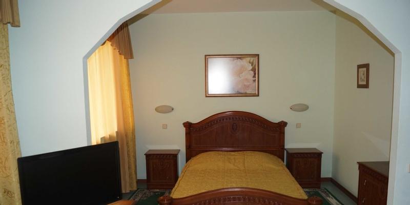 room_9cf7192e-5ed2-48d4-9ed9-aeab4e717199.jpg