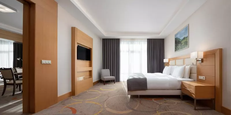 room_f18e0559-9cb9-400a-b81d-8907e6f9ec82.jpg