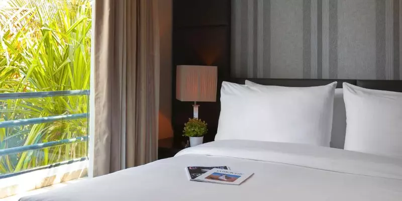 room_23c1ad17-4934-4e8d-bbc0-39f8953f3856.jpg