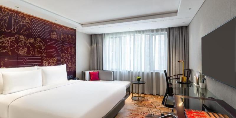room_dc9da914-6ff4-4cb9-9bea-850787c7fbab