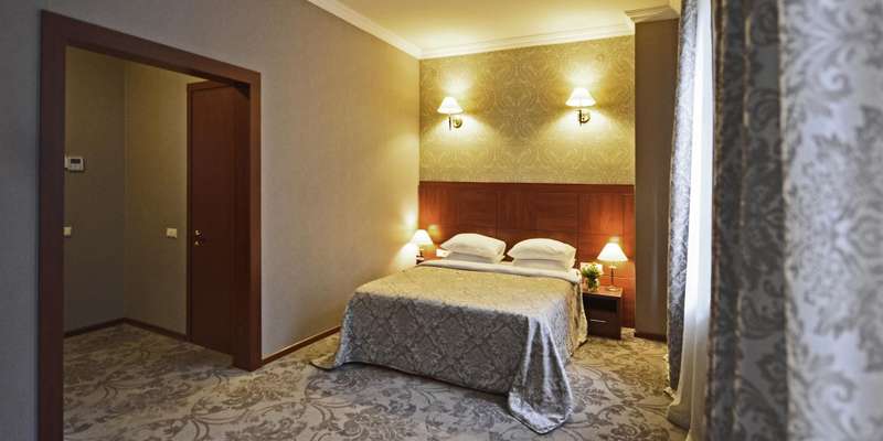 room_5fc8f52b-2b0a-451d-bc90-8d59e2dfd6dd.jpg