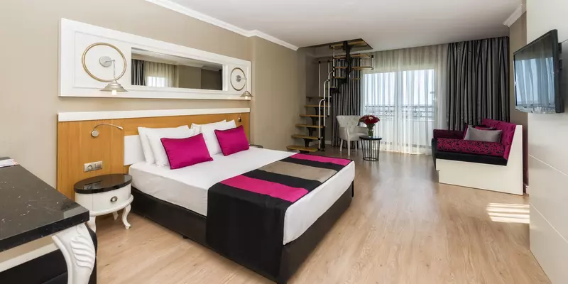 room_e4bda1ba-cef1-4062-8561-b57be1f52475