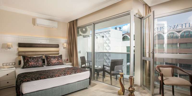 room_c841a8a6-a643-4eaf-8122-27b0368b23fb