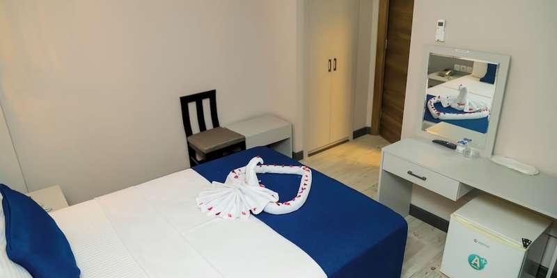 room_2ad63b4f-c6db-43b3-9ee8-420cbf3bd440.jpg