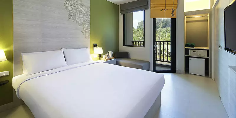 room_d219e8d1-462c-4270-a8ee-f4cb08a2ad15