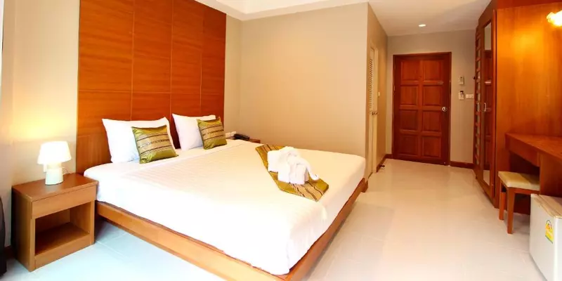room_05a24901-2f51-496e-b0cf-5213971cc5c6.jpg
