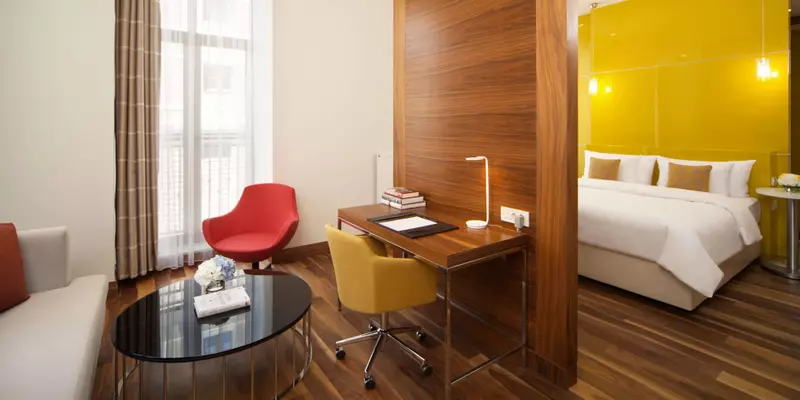 room_dee6a5f6-e56a-4c94-a0dc-123025aec70b