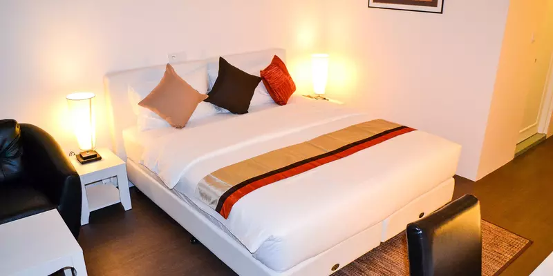room_98760e08-84fc-4d5f-9b48-691f891e6490